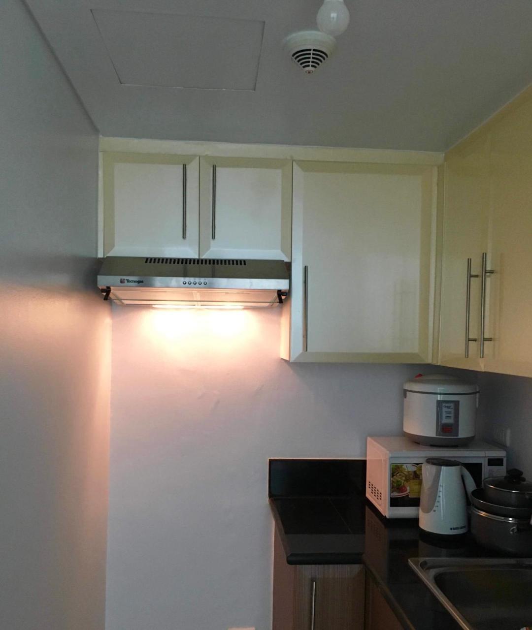 F-10C Parkside Villas Pasay Exterior photo